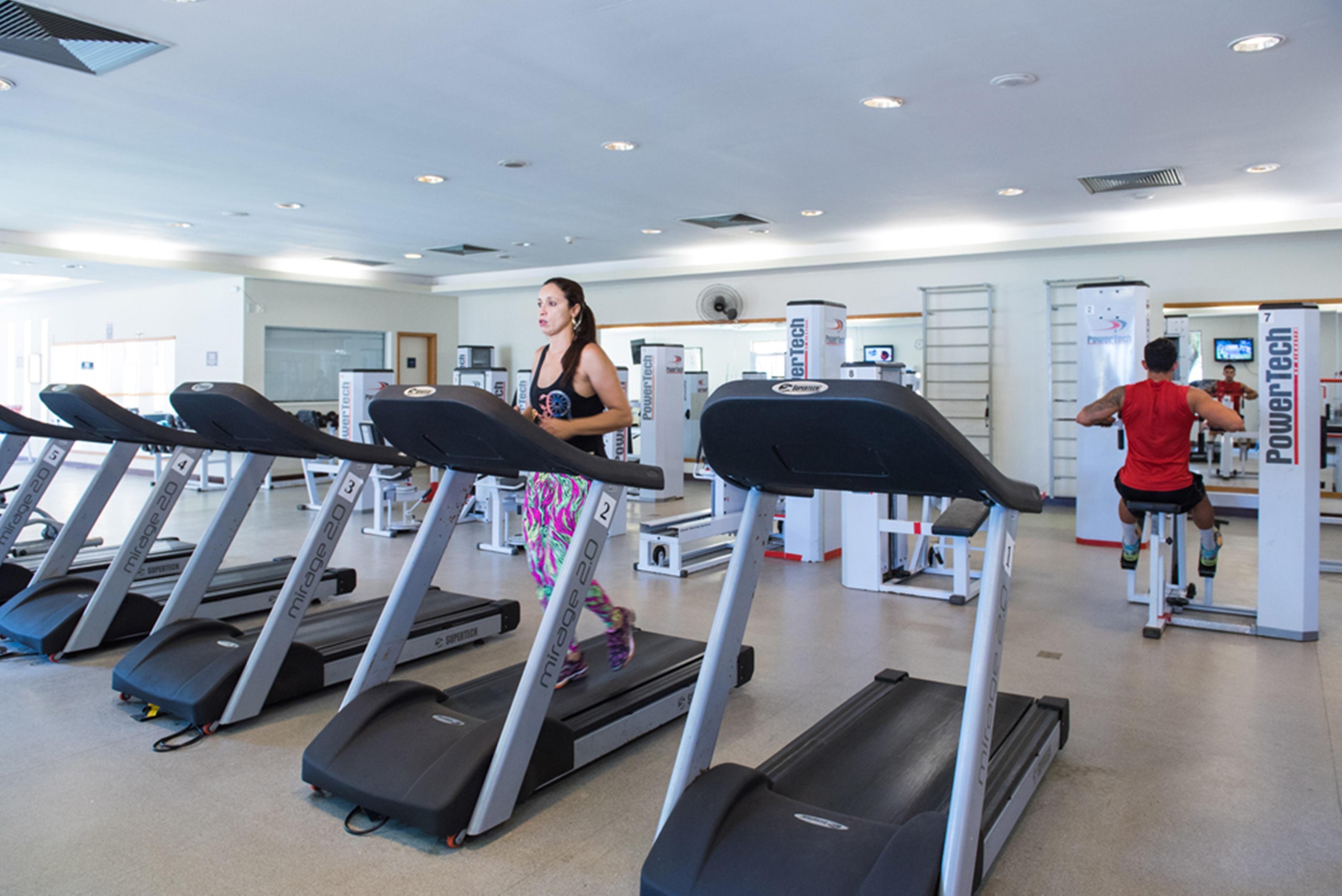 Vila Gale Eco Resort Angra Άνγκρα Ντος Ρέις Εξωτερικό φωτογραφία The gym at the National Institute of Sport, in which the team trains.