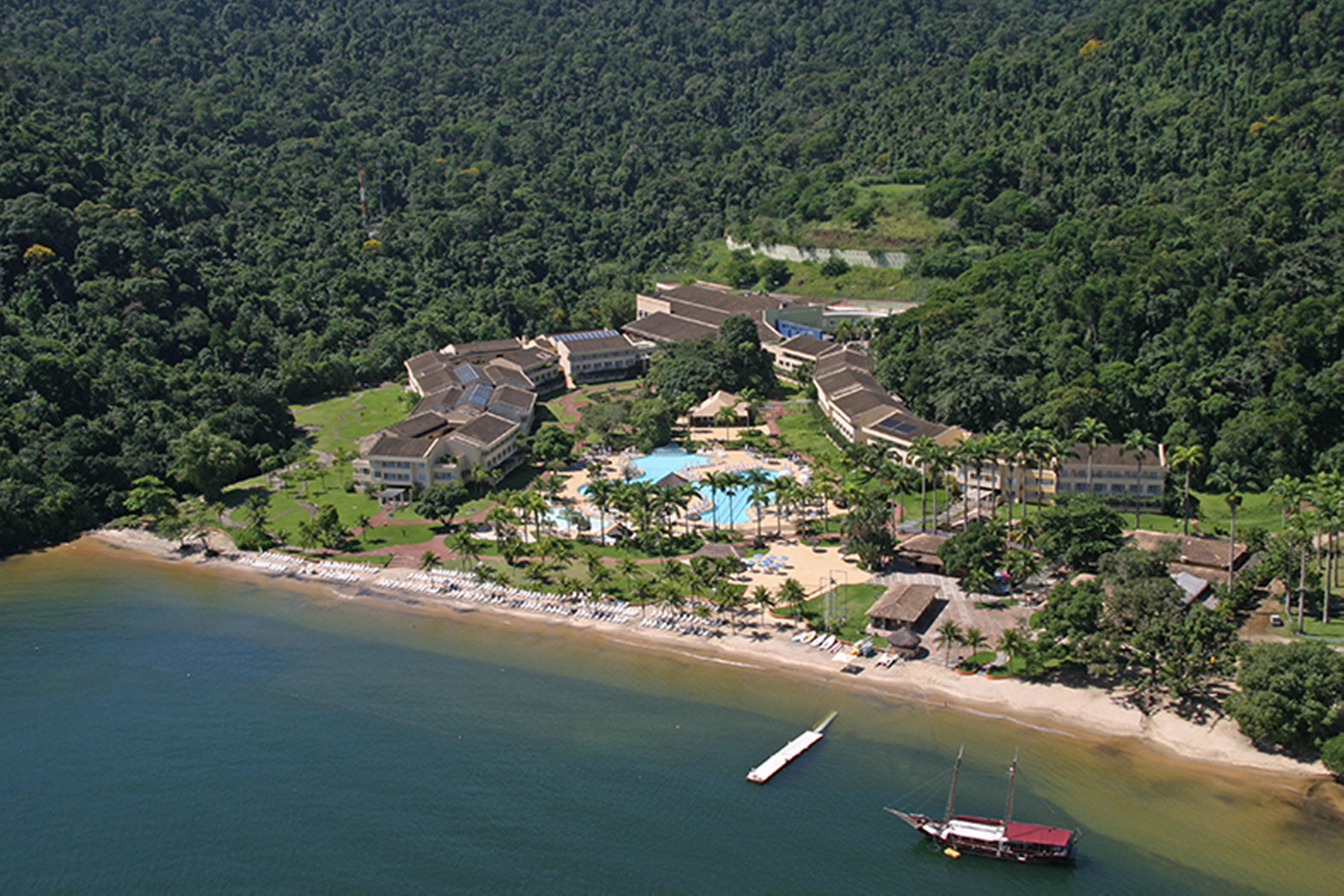 Vila Gale Eco Resort Angra Άνγκρα Ντος Ρέις Εξωτερικό φωτογραφία Aerial view of the resort