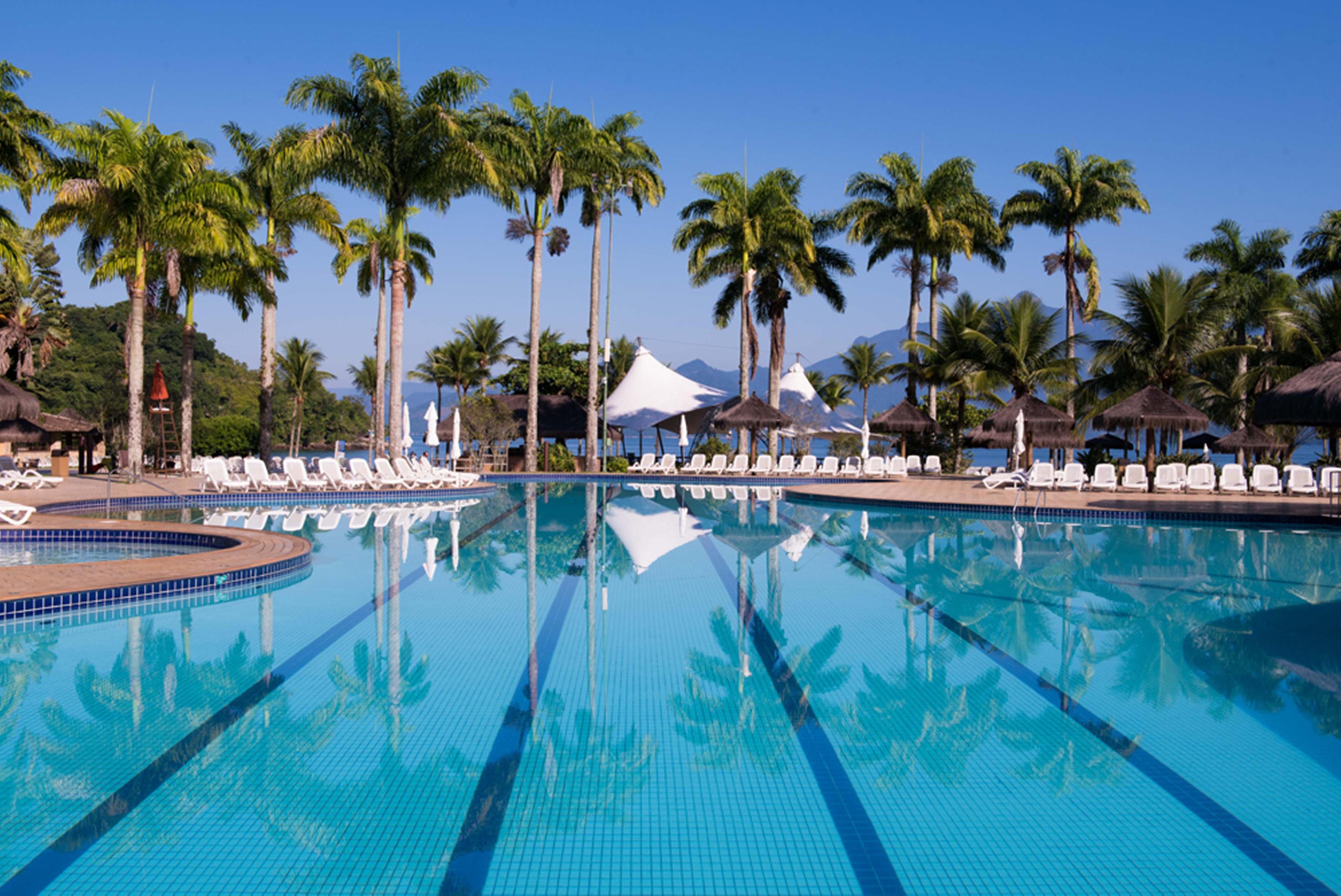 Vila Gale Eco Resort Angra Άνγκρα Ντος Ρέις Εξωτερικό φωτογραφία The swimming pool at the Sheraton Nha Trang Hotel & Spa Resort